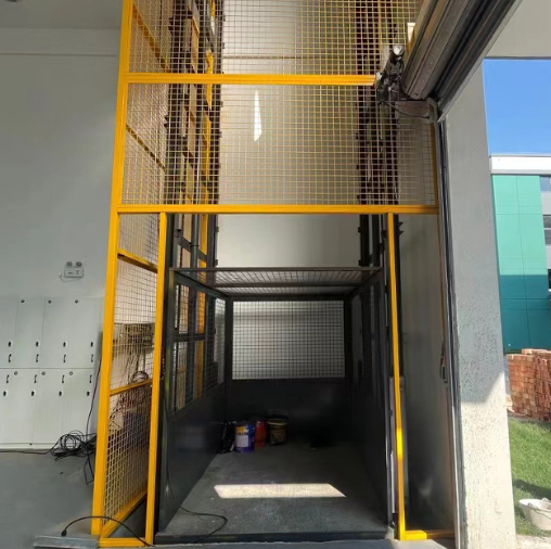 呼和浩特导轨式升降机助力物流园破解运输难题